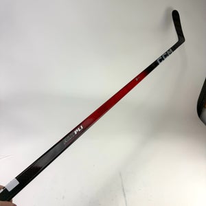 New Left Red CCM Jetspeed FT8 Pro | 80 Flex P28M Curve Grip | Ashcroft | J495