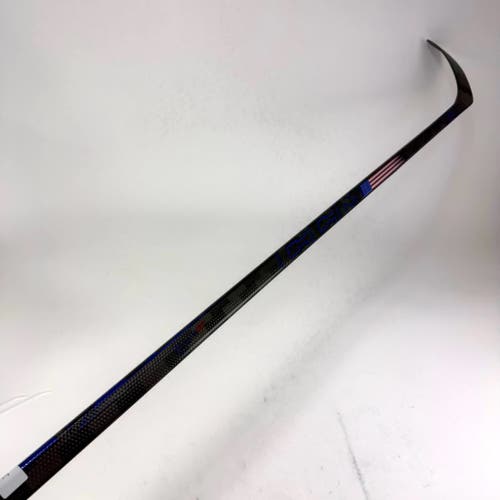RARE TEAM USA New Right CCM Vizion | 70 Flex P86 Curve Grip | J501