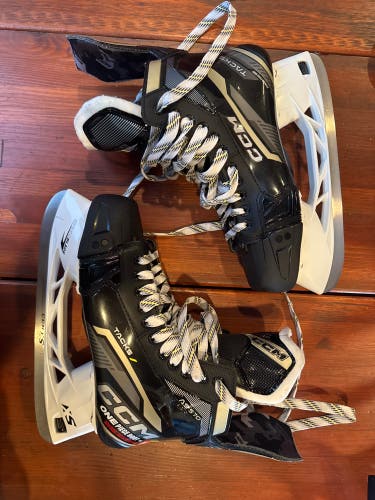 2022 CCM Tacks AS-570 Hockey Skates Regular Width 10 (Used)