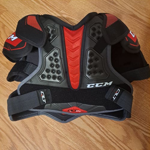 Men's Small Senior CCM QLT 250 LE Shoulder Pads (New)