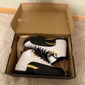 Unisex Size M 11.0 (W 12.0) Adult Air Jordan 12 Retro Shoes (Used)