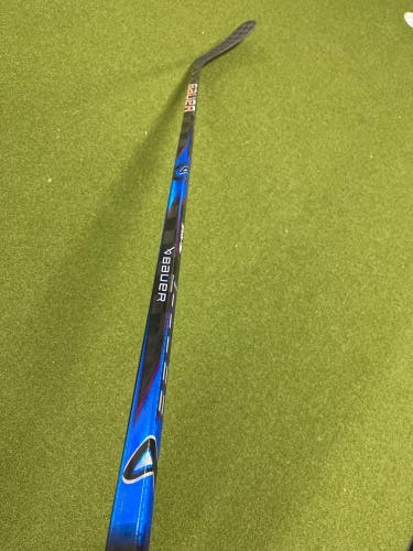 Senior Bauer Proto2 Right Handed Hockey Stick P92 70 Flex (New)