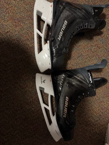 2025 Bauer Vapor Flylite Hockey Skates 10 (New)