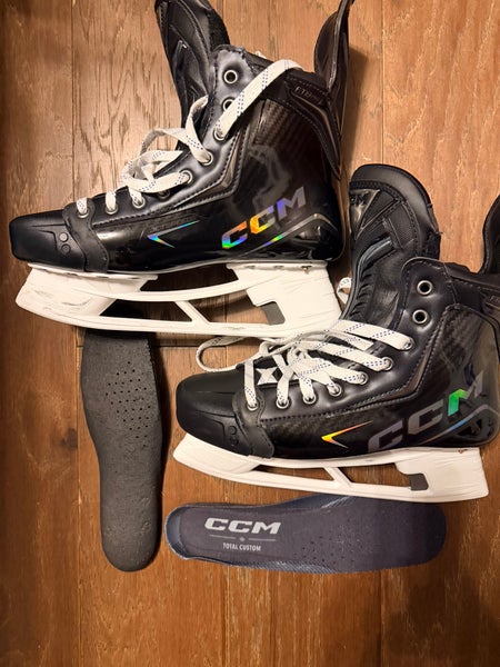 2025 CCM JetSpeed FT8 Pro Hockey Skates, Pro Stock 9.5 (Used)Pro Custom,MIC