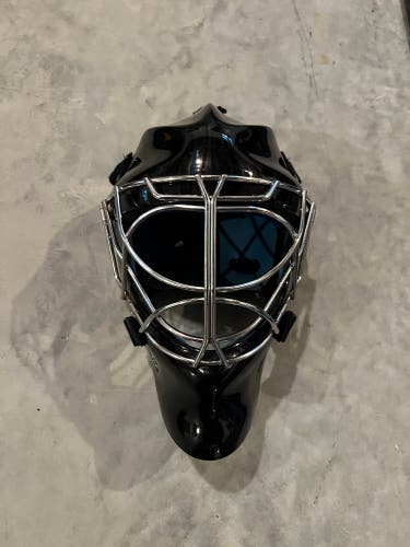 Senior Medium Eddy Goalie Mask Pro Stock (Used)