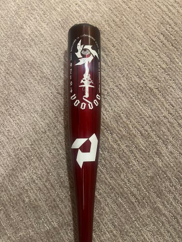 2025 DeMarini Voodoo One Alloy USSSA Certified Bat (-10) 18 oz 28" (Used)