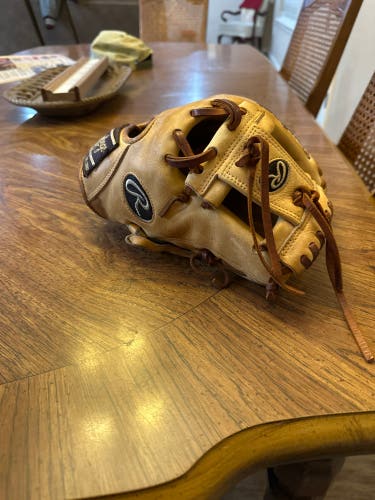 Rawlings Heart of the Hide RH Infield Baseball Glove 11.75" (Used)