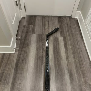 Senior True HZRDUS 9X4 Right Handed Hockey Stick P90 80 Flex (New)