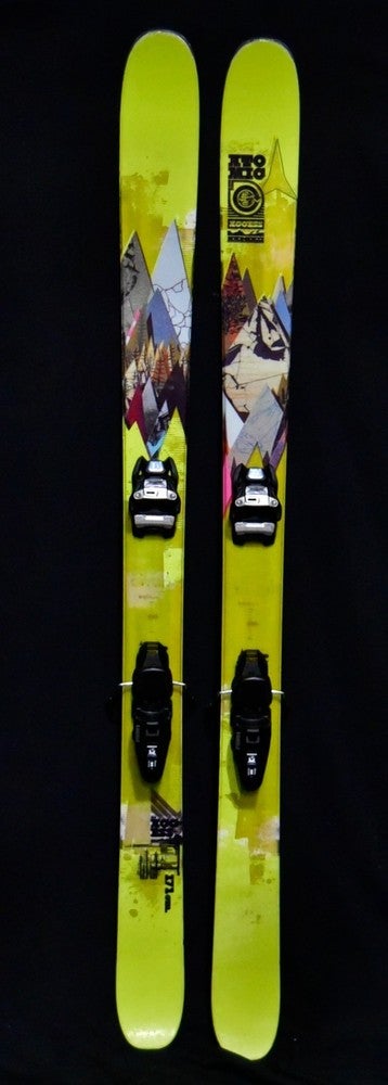 ATOMIC NOMAD SMOKE SKIS SIZE 171 CM WITH ATOMIC BINDINGS