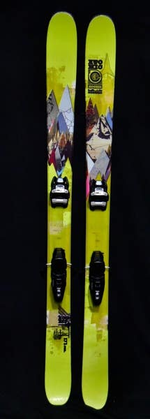 状態良好 スキー Atomic アトミック アクセス　ACCESS 171 cm ATOMIC ACCESS SKIS SIZE 171 CM WITH NEW BINDINGS - ALL MOUNTAIN