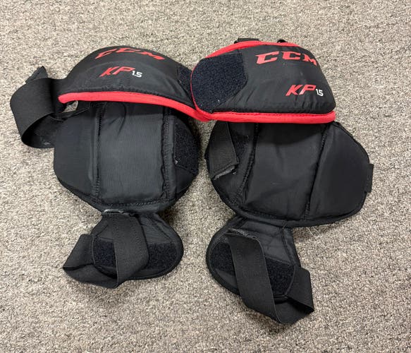 Hockey Goalie Knee Pads (CCM)