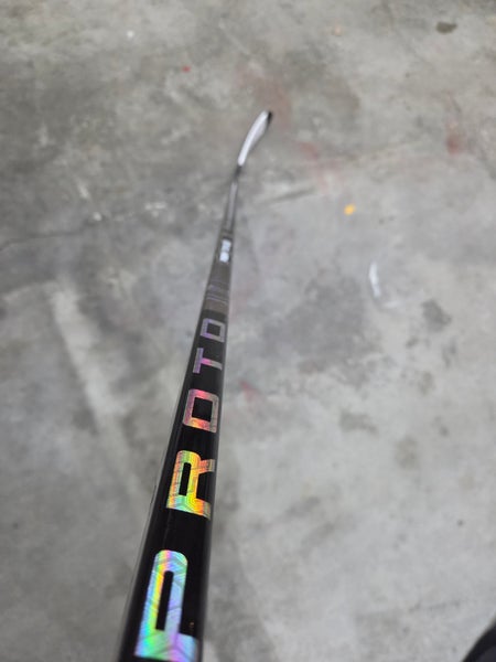 Free shipping! Senior Bauer Proto-R Left Hand Hockey Stick P28M 70 Flex (Used)
