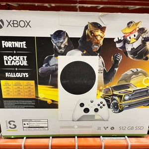 Xbox Series S Console Gilded Hunter Bundle