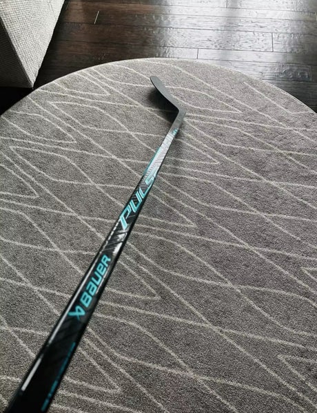 Senior Bauer Pulse Left Hand Hockey Stick P92 70 Flex (New)