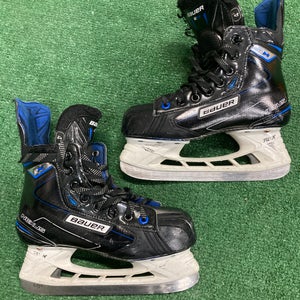Junior Bauer Nexus 2N Hockey Skates Regular Width Size 4 (Used)