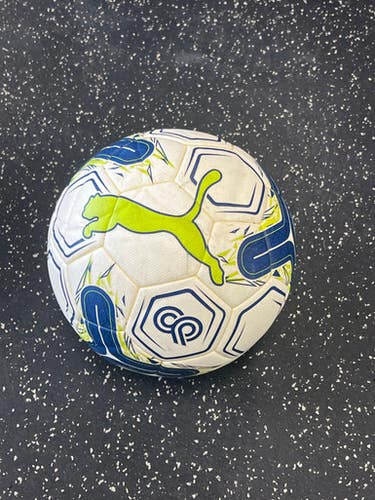 Used Puma CP10 All Size Soccer Ball White 5 11849-S000035305