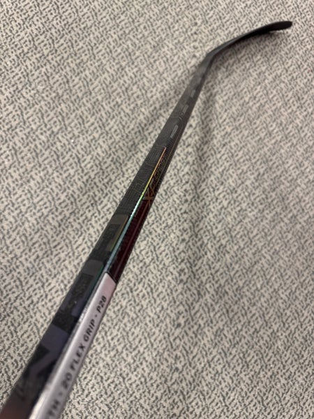 Youth CCM XF Ghost Left Hand Hockey Stick P28 20 Flex (New)