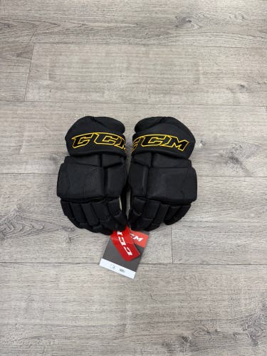 CCM HGJSCHLPP Gloves 14" Pro Stock (New)