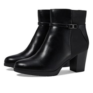 Anne Klein Romi Boots Women's 7.5 Black Round Toe Side Zip Ankle Bootie RHS6463