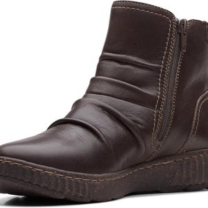 Clarks Caroline Orchid 26170657 Boots Women's US 7 Dark Brown Leather ZOGG2105