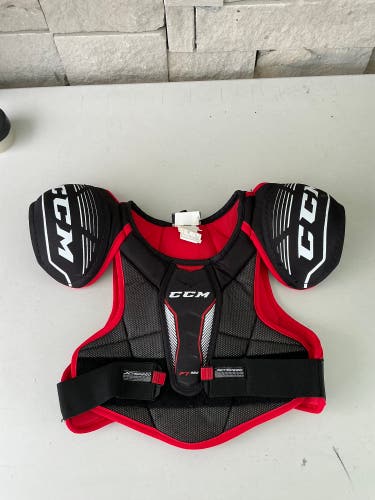 Small Senior CCM JetSpeed FT350 Shoulder Pads (Used)