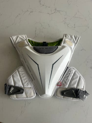Lacrosse Maverik M5 Speed Chest Pads