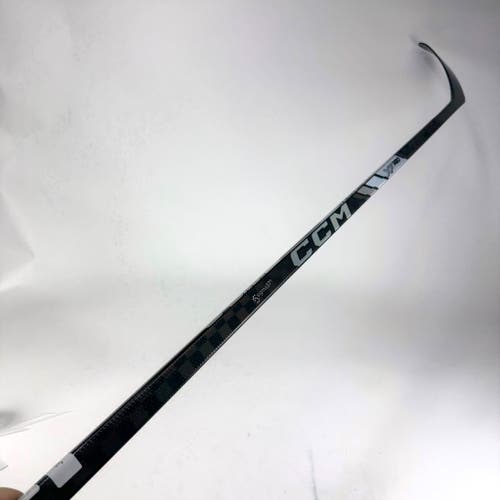 New Right CCM Tacks XF Pro | 95 Flex Custom Curve Grip | Tage Thompson | J478