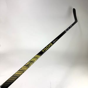 New Left CCM Tacks AS6 Pro | 75 Flex P88 Curve Grip | Perunovich | J467