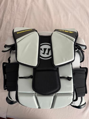 Warrior Ritual X3E Goalie Chest Protector - Senior Small (New)