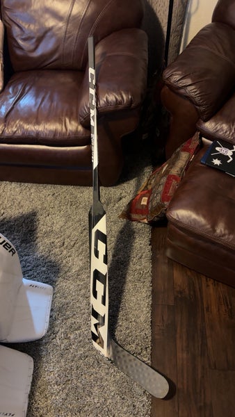 Senior CCM EFlex 5.9 Regular Goalie Stick 25" Paddle (Used)