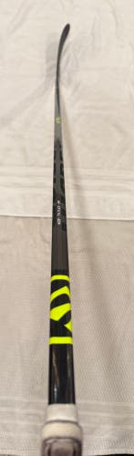 Senior Warrior Alpha LX 20 Left Hand Hockey Stick W28 75 Flex Pro Stock (Used)