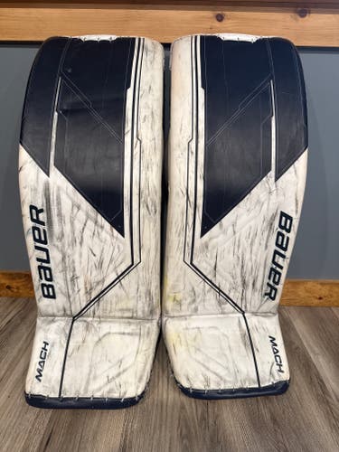 Large 2021 Bauer Vapor Hyperlite Goalie Leg Pads Pro Stock (Used)