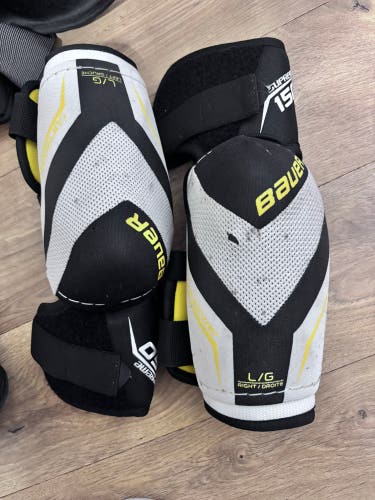 Senior Large Bauer Supreme Elbow Pads (Used)