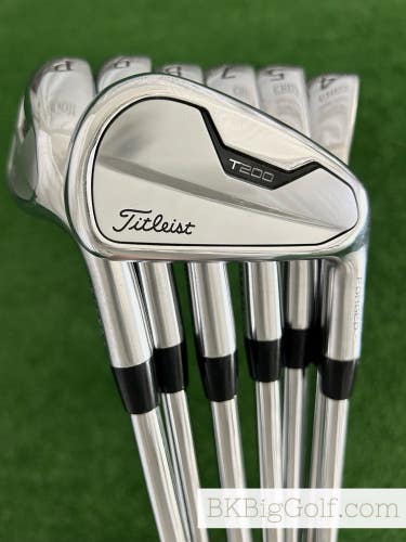 Titleist T200 21 Forged Iron Set 4-P / True Temper AMT Black Stiff