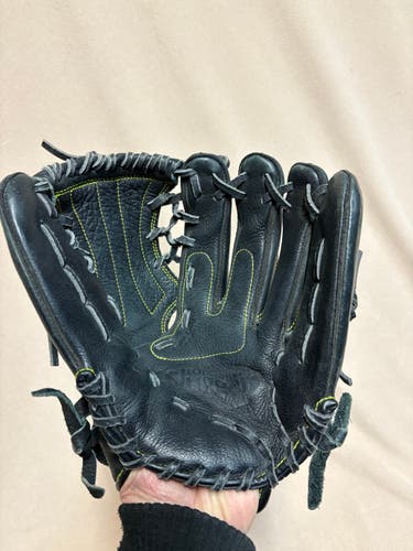 RH Louisville Slugger ERSLSS Baseball Glove 12" (Used)