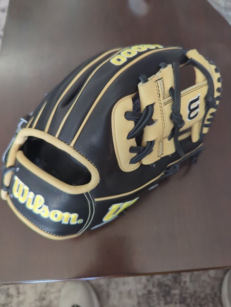 2025 Wilson RH Infield A2000 1786 Baseball Glove 11.5" (New)