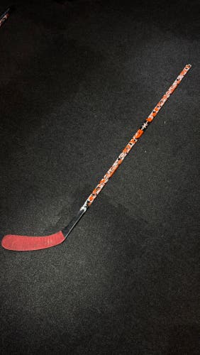 Intermediate Mission Concept X Right Handed Hockey Stick Mid Pattern 85 Flex Pro Stock (Used)