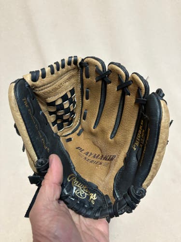 RH Rawlings Play Maker series Baseball Glove 10.5"