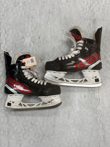 Senior CCM JetSpeed FT670 Hockey Skates Size 6.5 (Used)