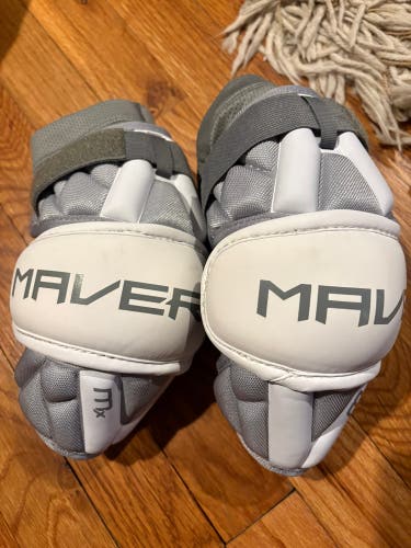 Large Adult Maverik Max Arm Pads (Used)