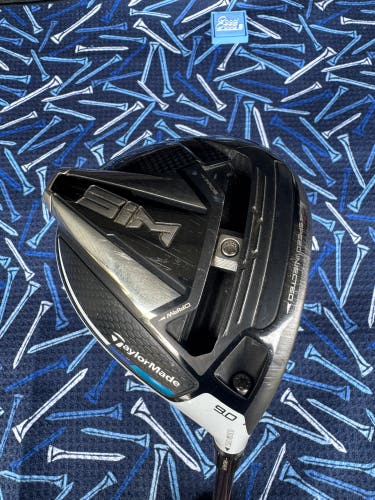 Men's 2020 TaylorMade SIM Right Handed Driver Regular Flex 9 Loft (Used)