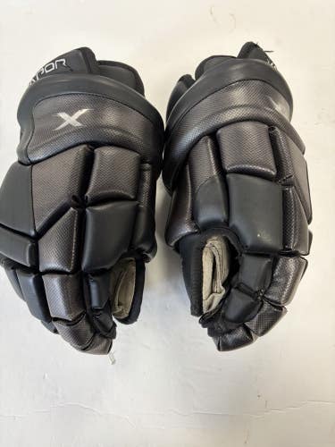 Senior Size 13 Inch Bauer Vapor X Ice Hockey Player Gloves