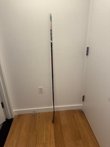 Pack of 2 Intermediate CCM JetSpeed FT6 Pro Left Hand Hockey Stick P90 55 Flex (New)