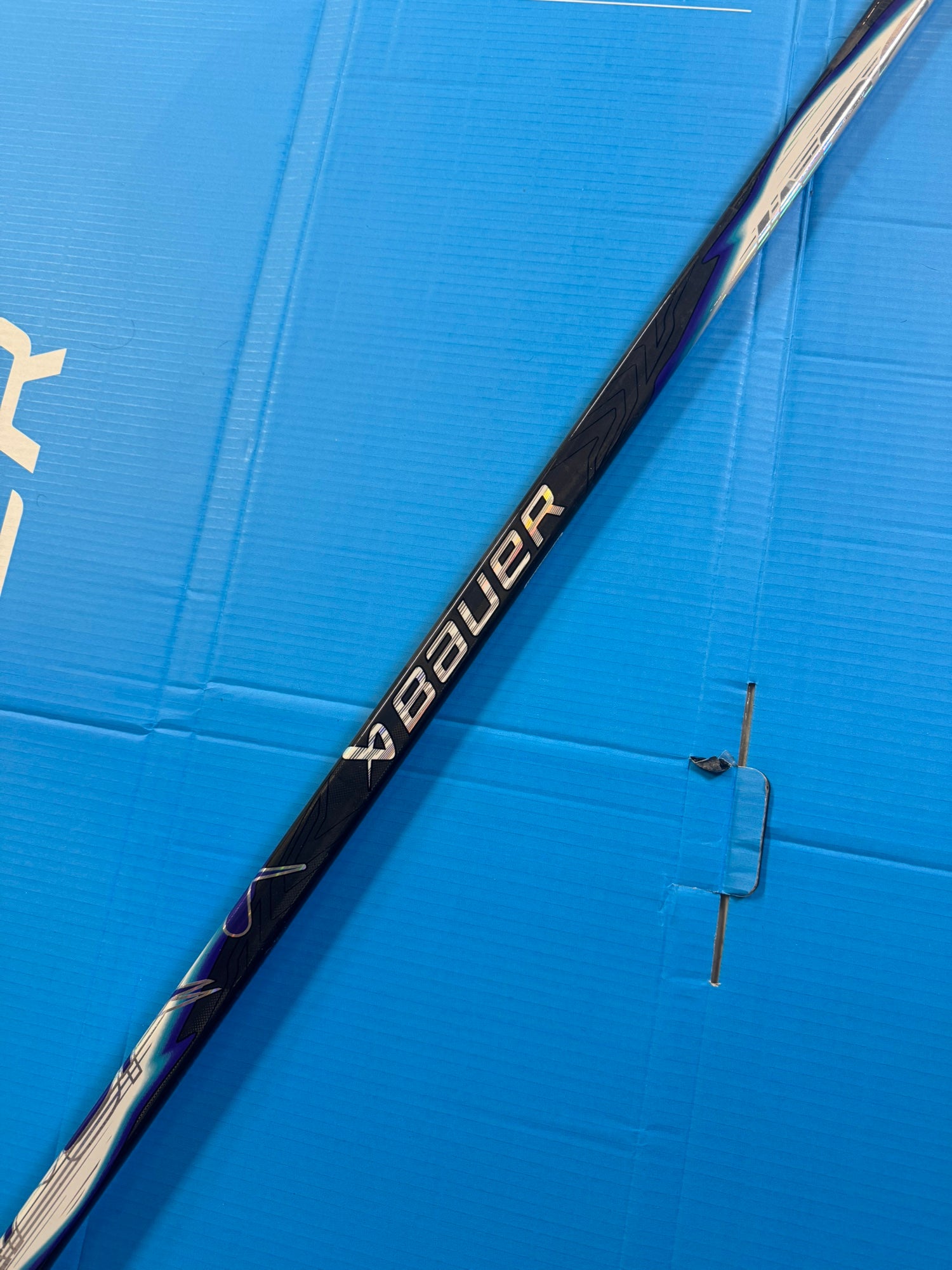 Single-Bauer Vapor FlyLite RH P29 77 Flex Hockey Stick (New 