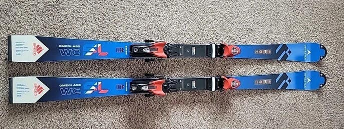2025 Dynastar Omeglass WC FIS SL Skis R22 165cm w/Look SPX15 bindings NEW