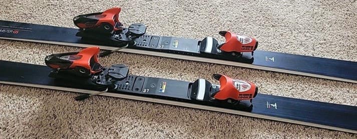 2023 Dynastar Speed Course GS Master skis w Look SPX 15 bindings