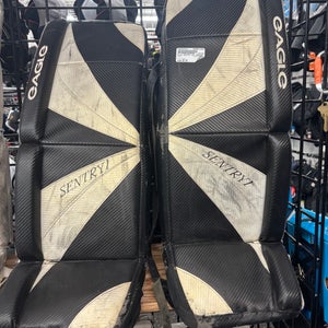 28" Eagle Sentry Goalie Leg Pads (Used)