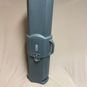SKG hard rolling Travel Cover (Used)