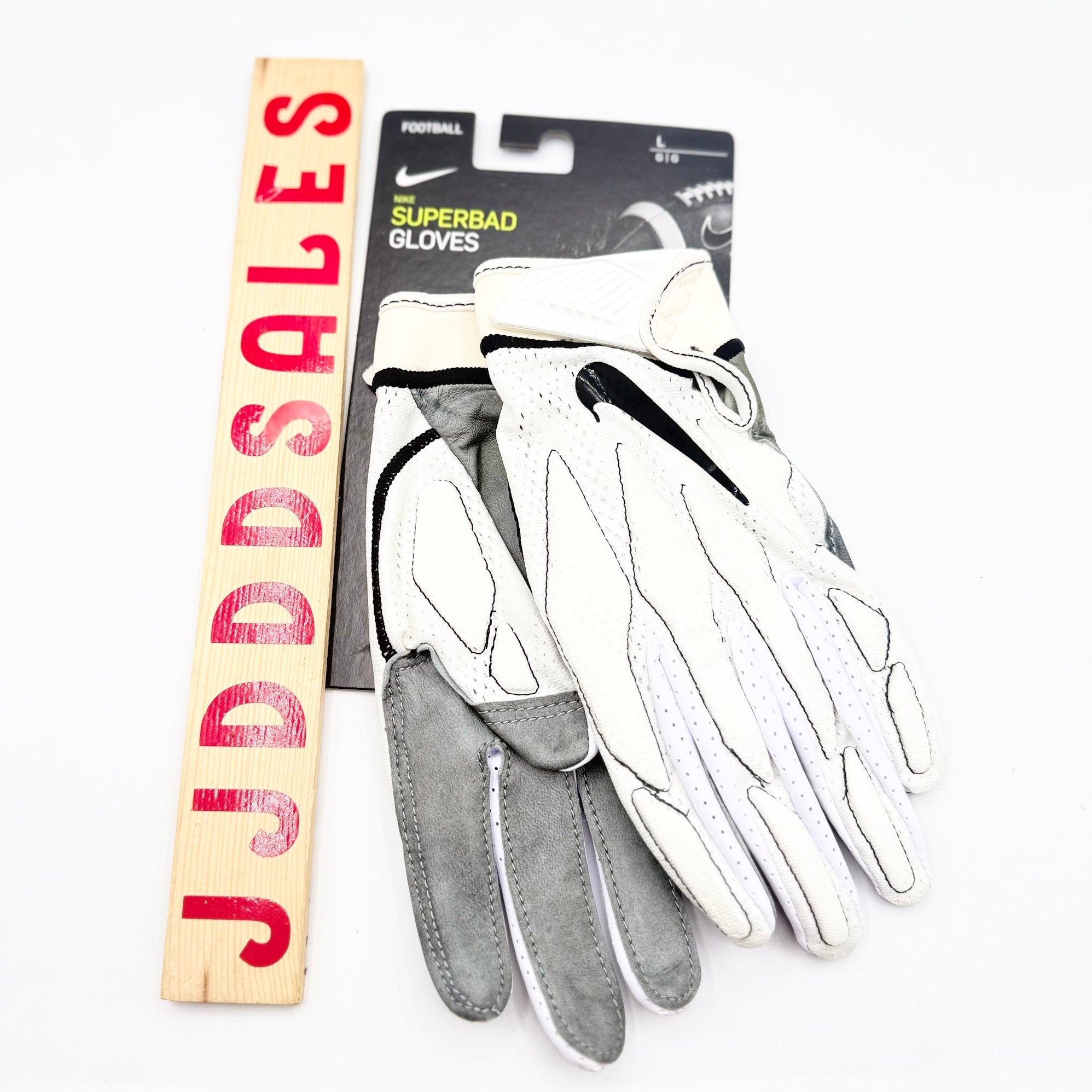 Nike Superbad Gloves L ホワイト　アメフト Amazon.co.jp: Nike Superbad 6.0 Football Gloves (White, Medium