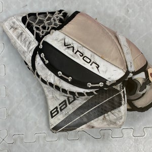 Senior Bauer Vapor X700 Regular Catcher (Used)